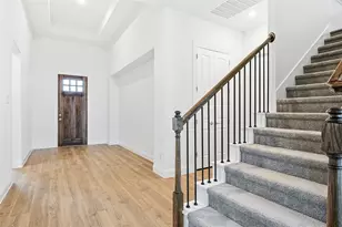 527 Blue River Trl, Rosenberg, TX 77471 - Photo 4