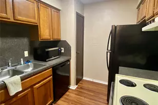 2501 Gulf Freeway, Dickinson, TX 77539 - Photo 2