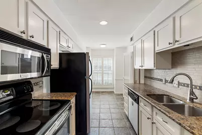 13228 Trail Hollow Drive #3228, Houston, TX 77079 - Photo 8
