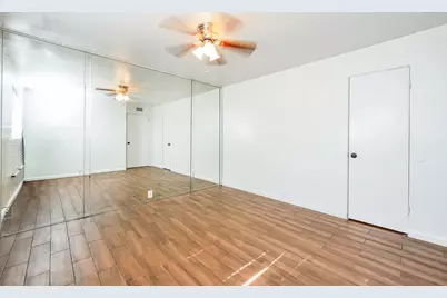 7510 Shadyvilla Lane #17, Houston, TX 77055 - Photo 14