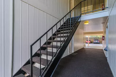 7575 Katy Freeway #143, Houston, TX 77024 - Photo 18