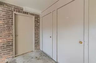 7575 Katy Fwy, Houston, TX 77024 - Photo 20