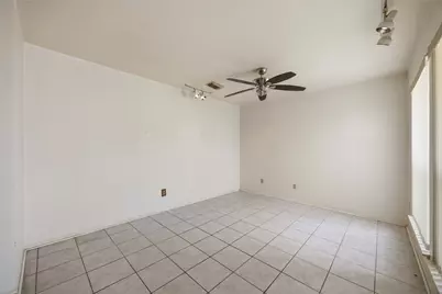 1823 Hilton Head Drive, Missouri City, TX 77459 - Photo 12