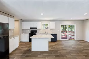 20006 Red Oaks S, New Caney, TX 77357 - Photo 8