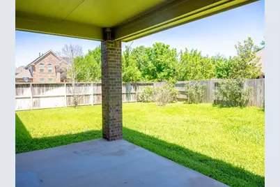 10007 Shire Green Lane, Richmond, TX 77407 - Photo 6
