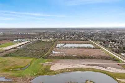 4835 10th Street, Bacliff, TX 77518 - Photo 8