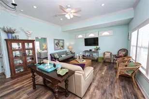 3008 Shady Ln, Crystal Beach, TX 77650 - Photo 8