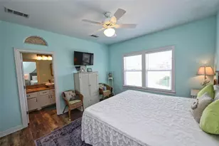 3008 Shady Ln, Crystal Beach, TX 77650 - Photo 20