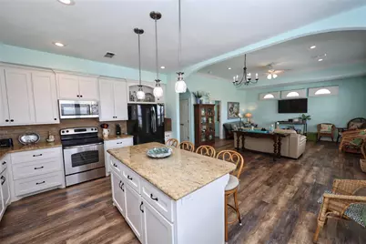 3008 Shady Lane, Crystal Beach, TX 77650 - Photo 14