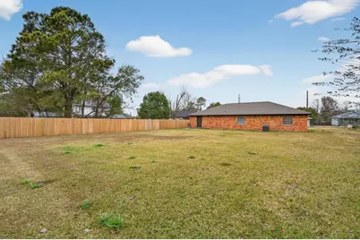 351 Dobbyn, Bridge City, TX 77611 - Photo 20