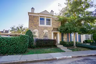 2808 Grants Lake Blvd, Sugar Land, TX 77479 - Photo 2