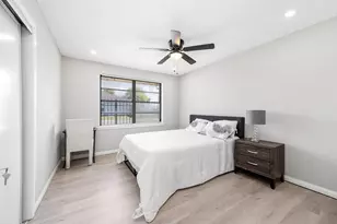 4356 Phlox St, Houston, TX 77051 - Photo 20