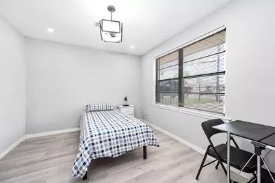 4356 Phlox Street, Houston, TX 77051 - Photo 14