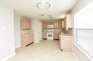 22823 W Fairfax Village Cir, Spring, TX 77373 - Photo 4