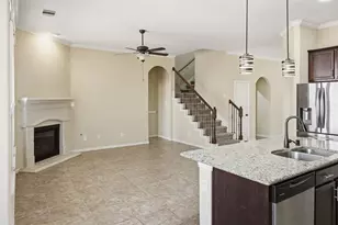 2229 Maple Point Dr N, Conroe, TX 77301 - Photo 4