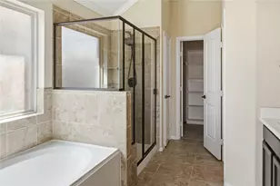 2229 Maple Point Dr N, Conroe, TX 77301 - Photo 6