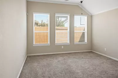 2229 Maple Point Drive N, Conroe, TX 77301 - Photo 4