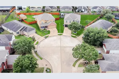 2403 Lakecrest Village Court, Katy, TX 77493 - Photo 36