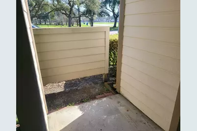 7025 N N Holiday Drive, Galveston, TX 77550 - Photo 20