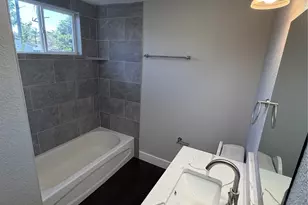 8922 Allwood St, Houston, TX 77016 - Photo 8