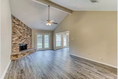 22006 Castle Springs Drive, Katy, TX 77450 - Photo 4