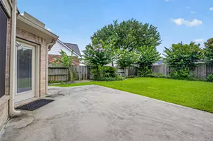 2419 Bay Hill Dr, Baytown, TX 77523 - Photo 44