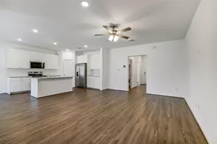 11951 Pondwood Dr, Cypress, TX 77429 - Photo 6