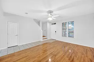 23613 Twisting Falls Dr, Spring, TX 77373 - Photo 4