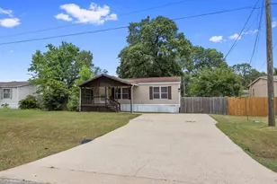9642 Live Oak Trail, Willis, TX 77318 - Photo 2