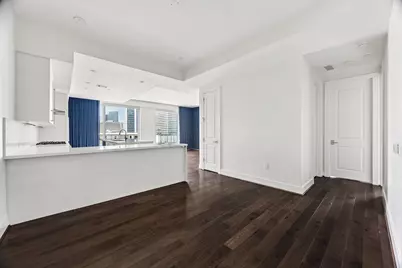 2047 Westcreek Lane #502, Houston, TX 77027 - Photo 2