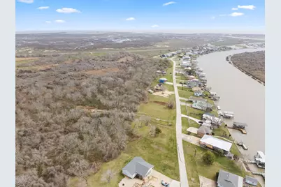626 Cr 257, Matagorda, TX 77457 - Photo 4
