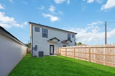 4739 Reed Road, Houston, TX 77033 - Photo 22