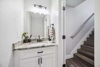 2108 Oatfield Drive, Houston, TX 77018 - Photo 12