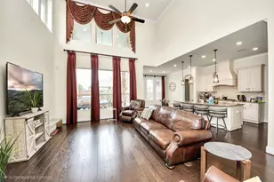 10722 Dawn River Ct, Cypress, TX 77433 - Photo 6