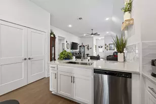 228 River Grv Ct, Willis, TX 77378 - Photo 6