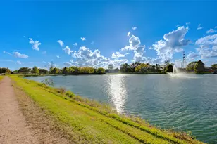 1620 Good Day Dr, Missouri City, TX 77459 - Photo 4