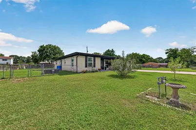 237 Burkett Street, Richwood, TX 77531 - Photo 20