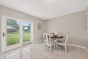 237 Burkett St, Richwood, TX 77531 - Photo 8