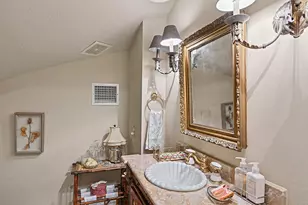 69 Wynden Oaks Dr, Houston, TX 77056 - Photo 14