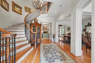 69 Wynden Oaks Dr, Houston, TX 77056 - Photo 2