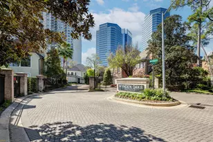 69 Wynden Oaks Dr, Houston, TX 77056 - Photo 34