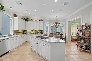 69 Wynden Oaks Dr, Houston, TX 77056 - Photo 10