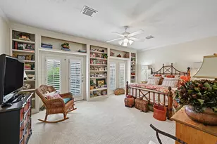 69 Wynden Oaks Dr, Houston, TX 77056 - Photo 22