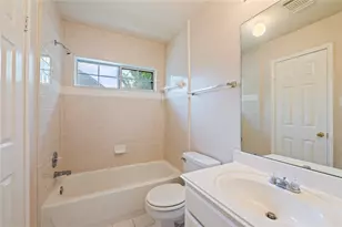 2203 Fairwater Park Dr, League City, TX 77573 - Photo 34