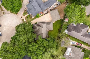 8007 Suspiro Dr, Houston, TX 77083 - Photo 2