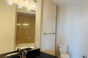 505 Jackson Hill St, Houston, TX 77007 - Photo 22