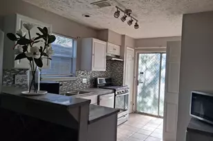 916 Littleport Ln, Channelview, TX 77530 - Photo 10