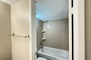 6701 Sands Point Dr, Houston, TX 77074 - Photo 22