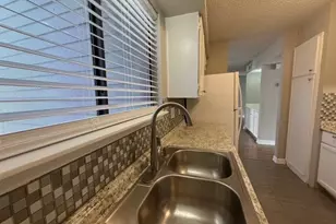 6701 Sands Point Dr, Houston, TX 77074 - Photo 16