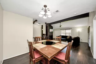 16338 Hunting Dog Ct, Houston, TX 77489 - Photo 8